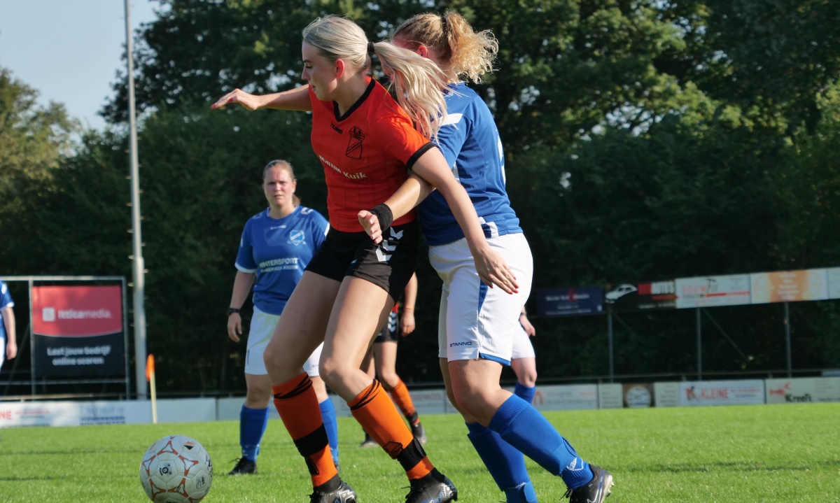 Dames Hollandscheveld komen goed weg tegen Asser Boys