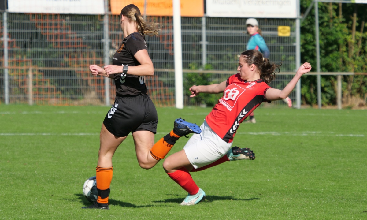 Vrouwen Hollandscheveld boekt tegen Westerwolde eerste competitiewinst