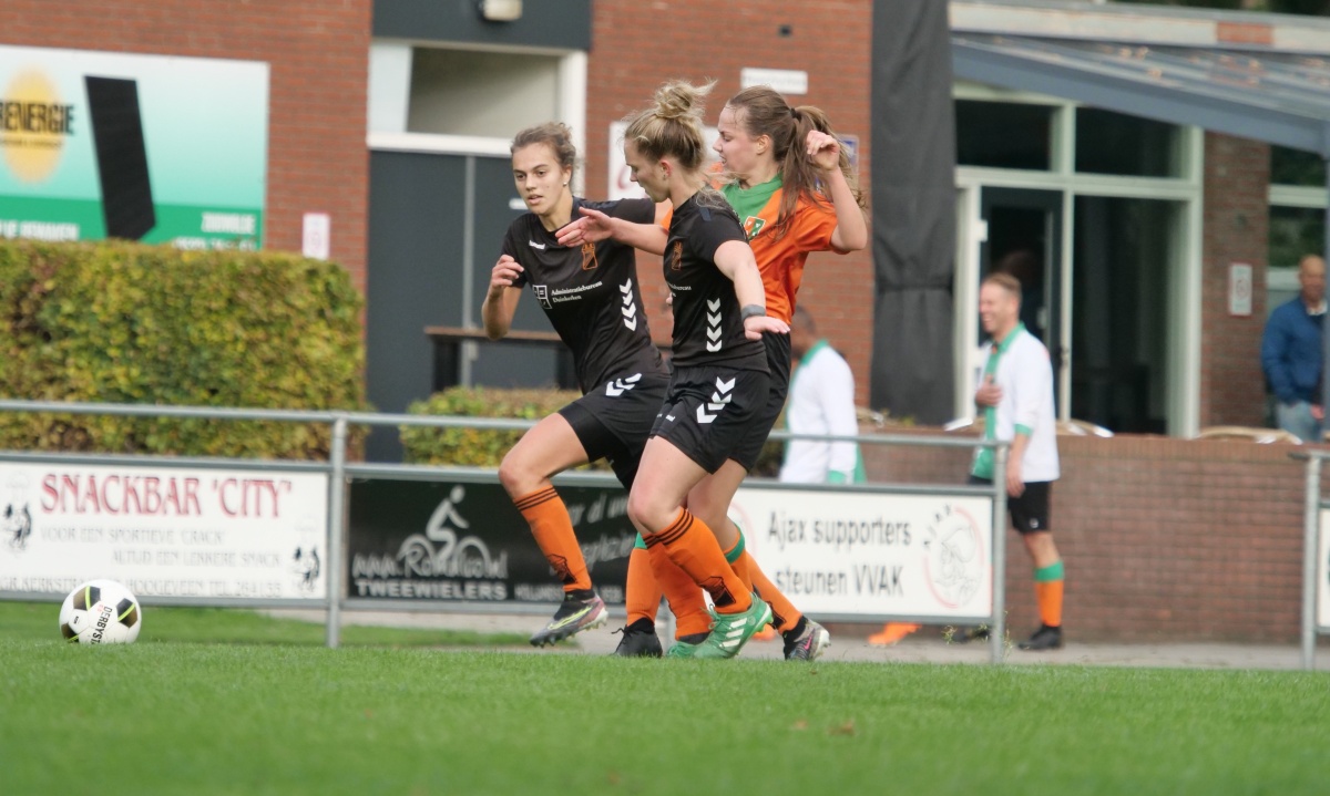 Dames Hollandscheveld wederom te sterk voor VVAK