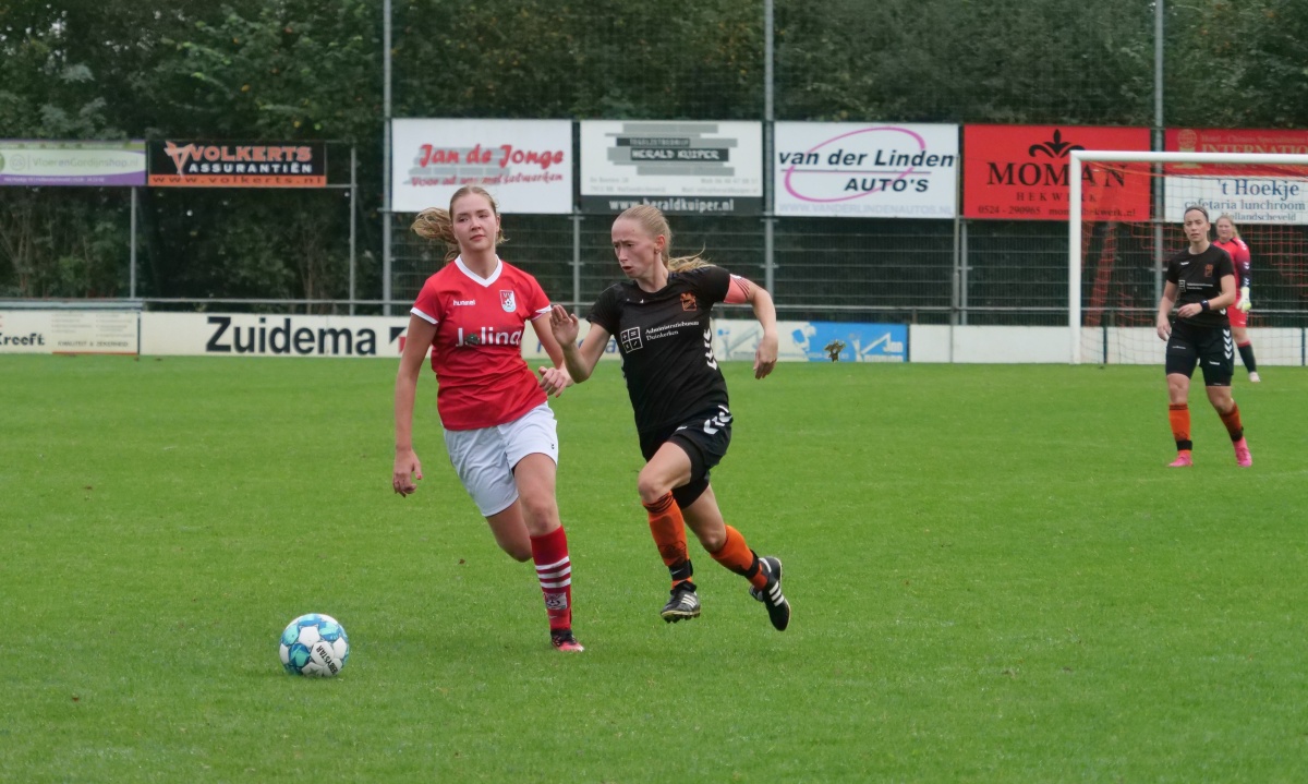 Vrouwen Hollandscheveld in tweede helft langs Dwingeloo