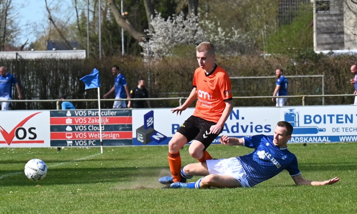 Hollandscheveld doet met overwinning op SJS goede zaken