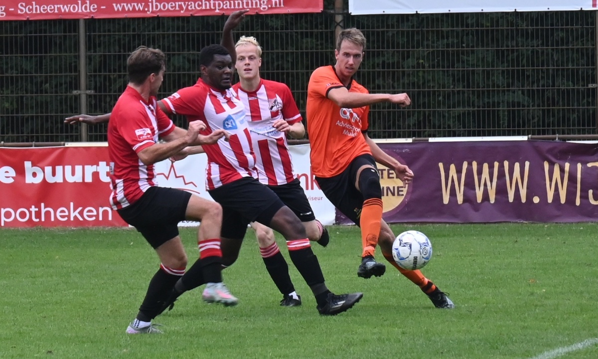 Hollandscheveld wint in Steenwijk